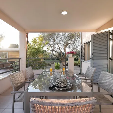 Apartment Olive Garden *