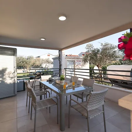 Olive Garden Sukošan