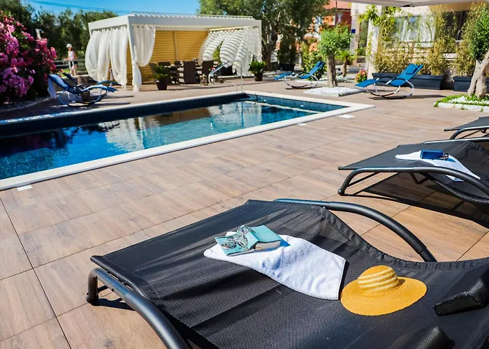 Apartamento Olive Garden Sukošan