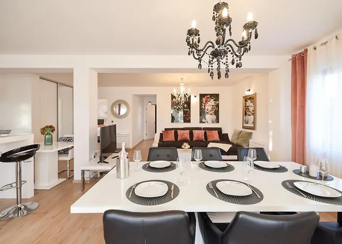 Апартаменты Olive Garden Сукошан